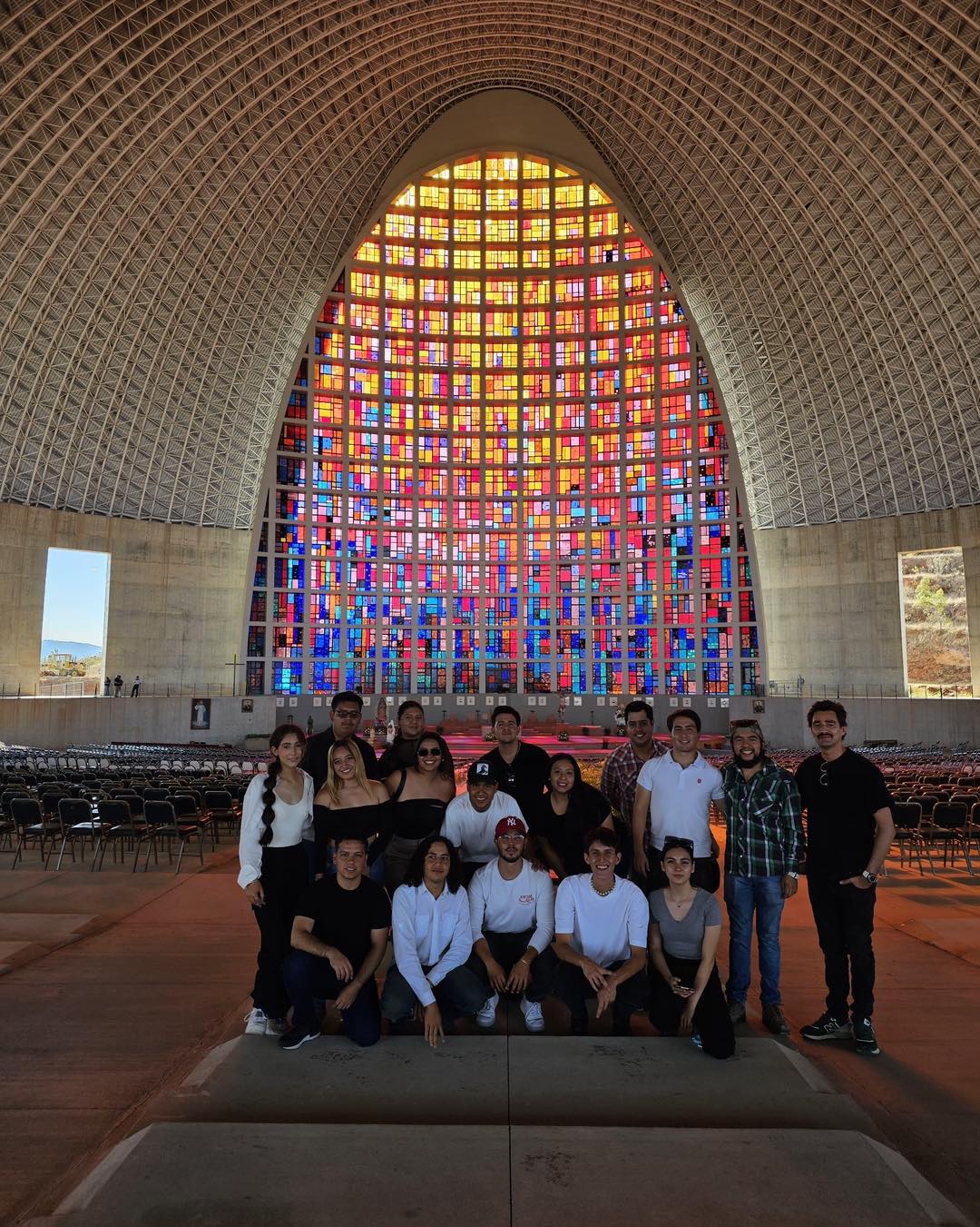 Estudiantes de la carrera de Arquitectura realizan visita Industrial