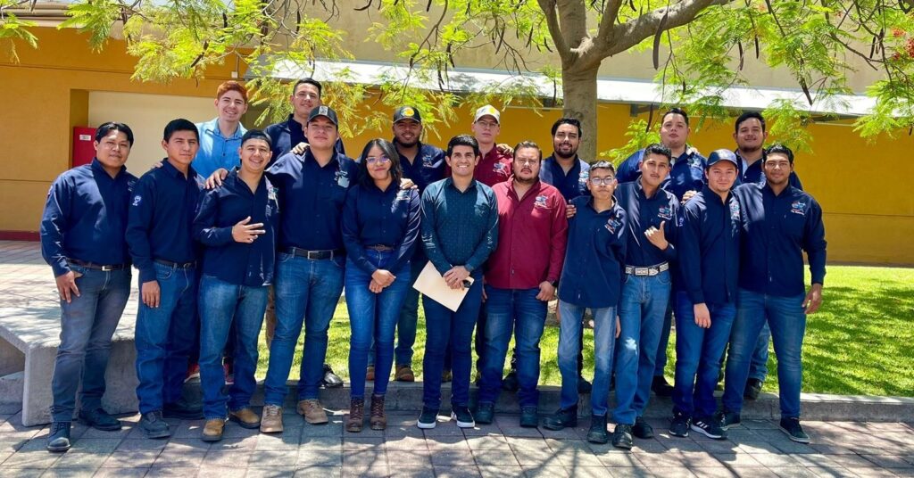 Visita industrial al Centro de Investigación y de Estudios Avanzados (CINVESTAV)
