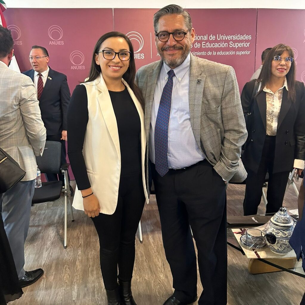 Presentes en la reunión de ANUIES