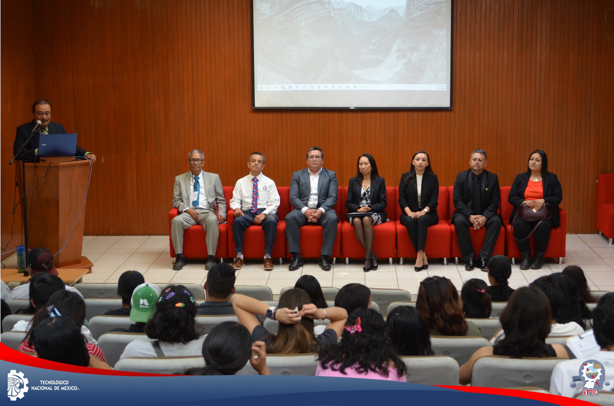 Acto inaugural del Congreso de Ingeniería Ambiental