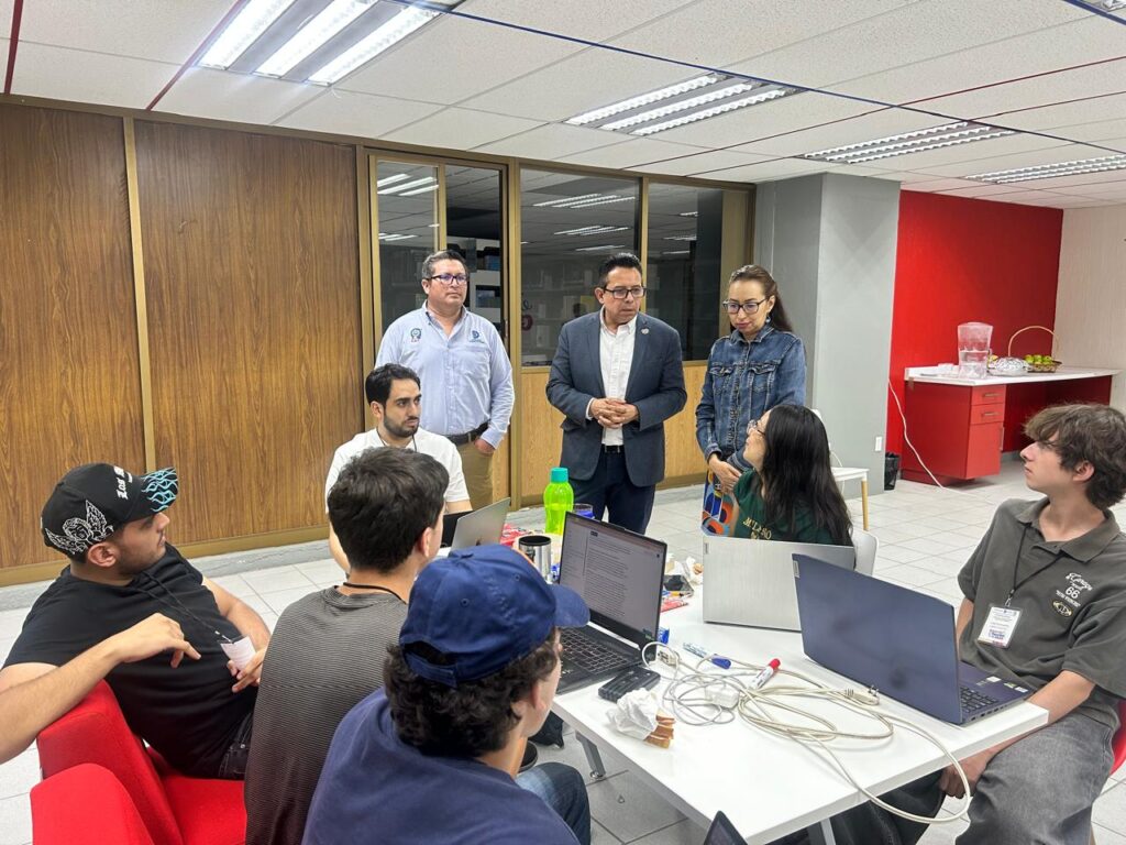 Continúa el HackaTecNM en el TecNM Ciudad Guzmán