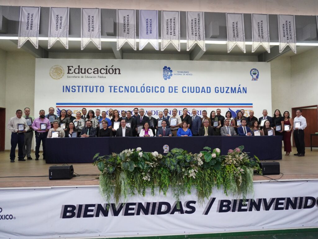 Reconocimiento a la trayectoria.