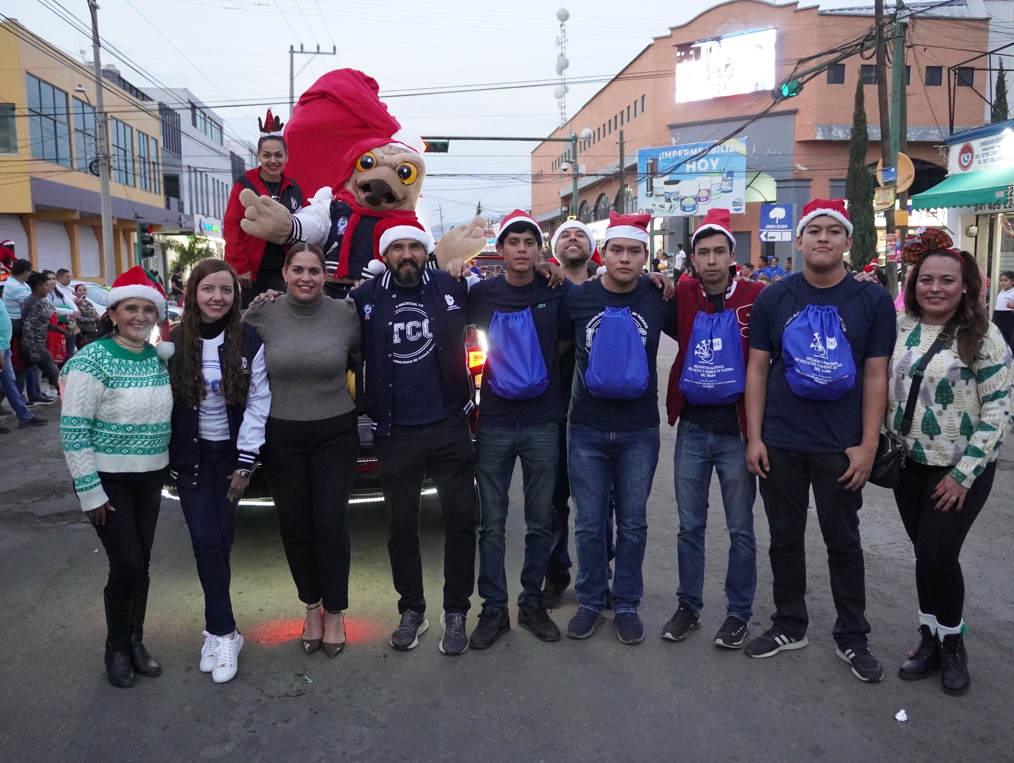 El TecNM – Ciudad Guzmán participa en la Caravana Navideña 2025