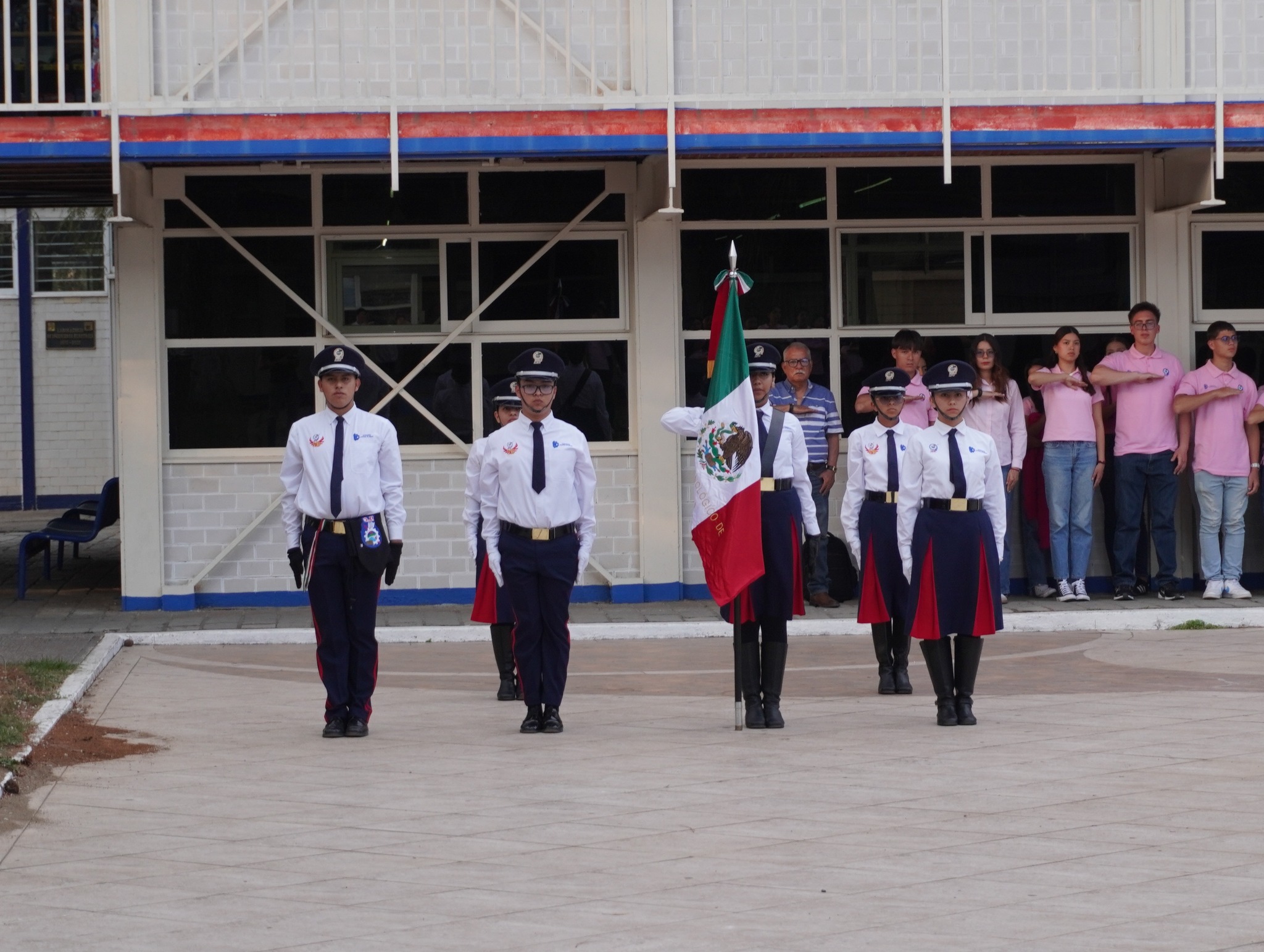 Se realiza ceremonia de Honores a la Bandera en el TecNM – Ciudad Guzmán