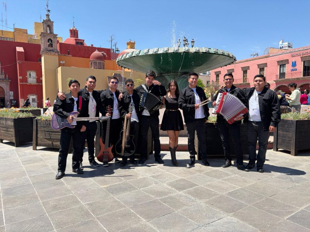 Delegación del TecNM – Ciudad Guzmán participa en el V Encuentro Regional de Arte y Cultura