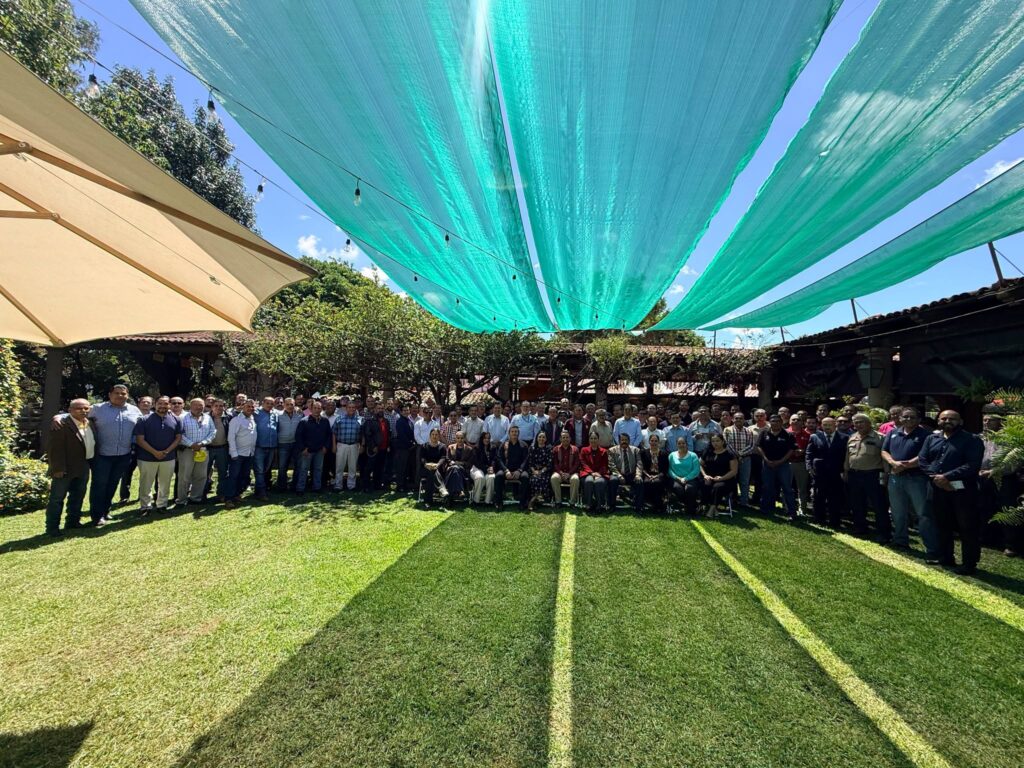 Celebramos a los papás de nuestra Comunidad Tecnológica.